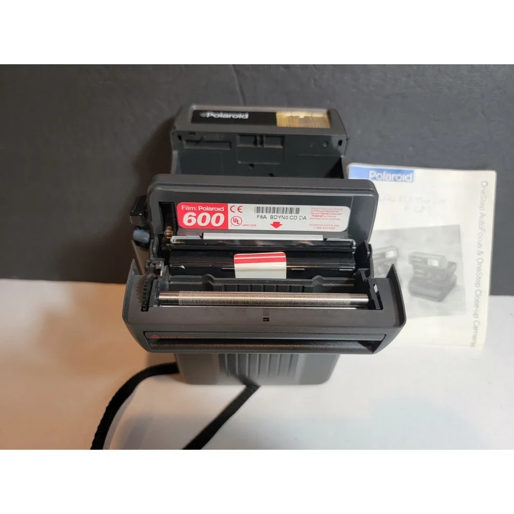Vintage Polaroid Camera Original One Step Instant Film Close Up Tested Working
